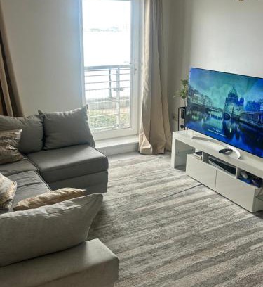 Greenhithe Apartment | Portland place