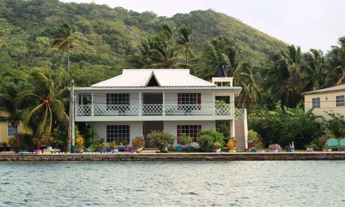 Providencia Hotel | Posada Sunshine Paradise