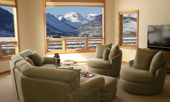 Crested Butte House | POSTCARD VIEWS-3 min TO TOWN, 5 TO SLOPES 10 ACRES 2100 SQFT