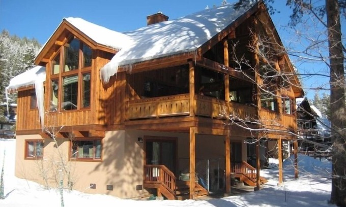 Olympic Valley House | Powder Moon Luxury Home, Stunning 5 Bed 4 bath property Available for Christmas