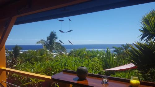 La Saline Les Bains Bed & Breakfast | Poz Lagon - chambre d'hôtes - Bungalow pour 2 personnes - Jacuzzi privatif - petit déjeuner - Vue sur le lagon