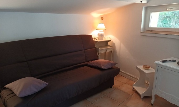 Entrecasteaux House | Près de la Rivière Studio 4 Pers à la Campagne Pour les Vacances