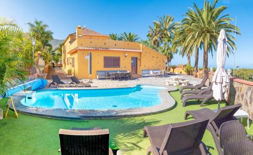 Los Realejos Villa | Pradera de Melo Heated Pool on request-Wifi-BBQ