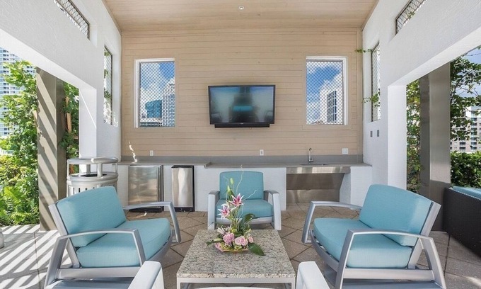 Tarpon River Condo | PREMIER High Rise Condo in Downtown! Perfect for long stays!
