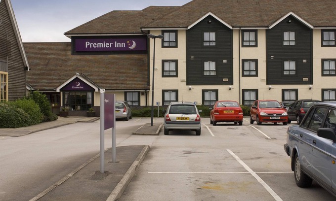 Doncaster Hotel | Premier Inn Doncaster - Lakeside