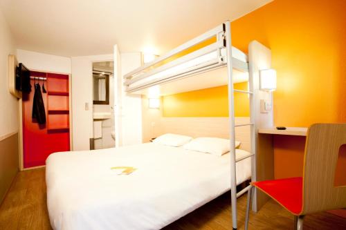 Les Mousseaux Hotel | Premiere Classe Villepinte Centre - Parc des Expositions