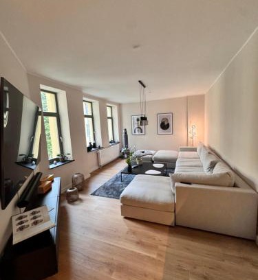 Magdeburg Apartment | PREMIUM Apartment in Magdeburg Stadtfeld Ost mit 2 Schlafzimmern & Stellplatz