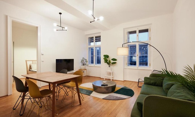 Wieden Apartment | Premium Apartments near Naschmarkt in Central Wien 24H Check-in