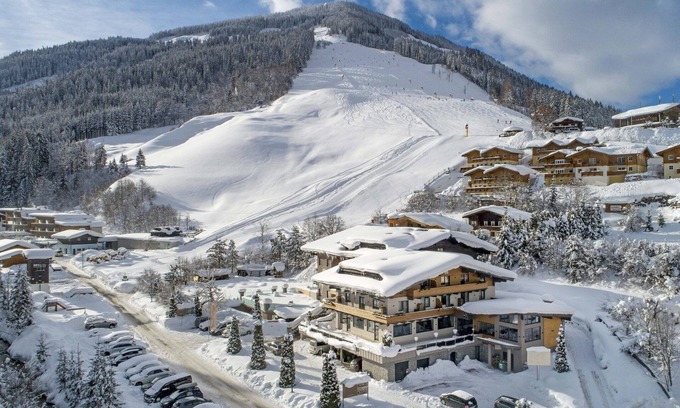 Vorderglemm Apartment | Premium Suite in Saalbach