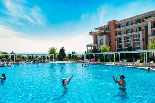 Yurta Apartment | Prestige Fort Beach - Full Board