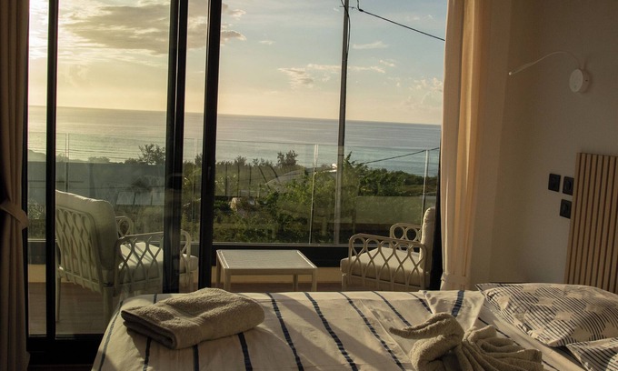 Le Portail Villa | Prestige villa with breathtaking views of the Indian Ocean