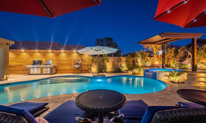Phoenix House | Pretentious 7BR/4Bath w/250k backyard/Arcade/Pool/Heated Pool & more-P