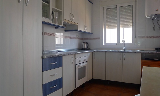 Fuente de Piedra Apartment | Pretty Centric Flat Andalusia