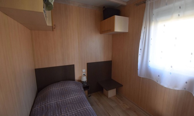 Criel-sur-Mer Ski Chalet | pretty chalet in a small nature and calm ecovillage 800m from the beach