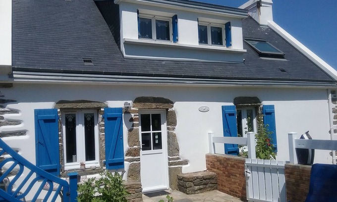 Groix House | pretty house kerlard ile de groix