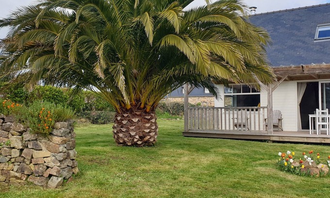 Roscanvel House | Pretty wooden house, very comfortable