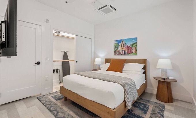 Main - Military Plaza Hotel | Prime Location w/Urban Chic Near The Alamo—Convenient Exploration | 2 Units