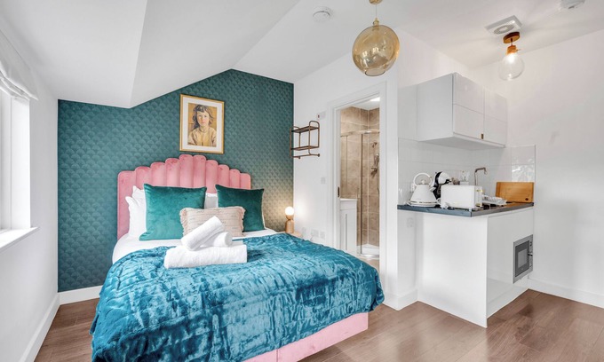 Clerkenwell Apartment | Prime Studio Stay: Comfort & Style in Central Spot