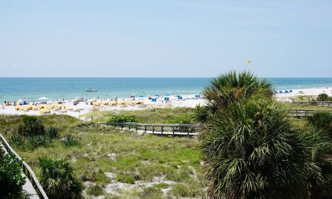Belle Vista Condo | 🌅 Prime View Condo — Gulf Strand Resort, St. Pete Beach