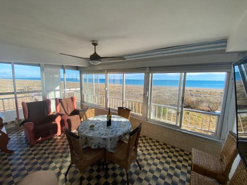 Canet de Berenguer Apartment | Primera línea de playa