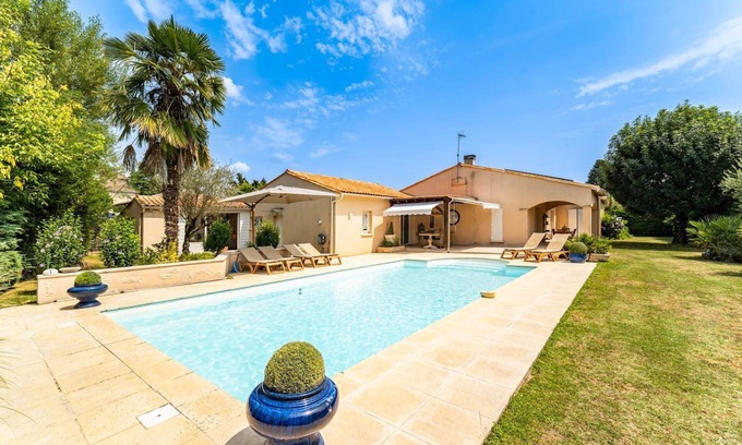 Bergerac Villa | Primrose - Three Bedroom Villa, Sleeps 6