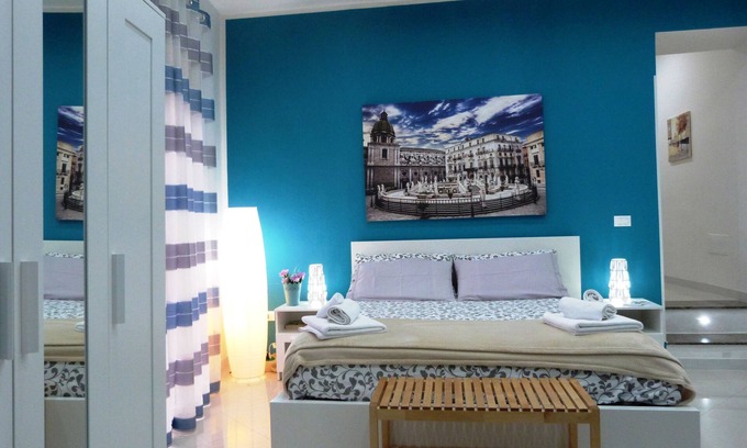 Centro Storico Apartment | PRINCE MAQUEDA - Free WiFi/Air Conditioned