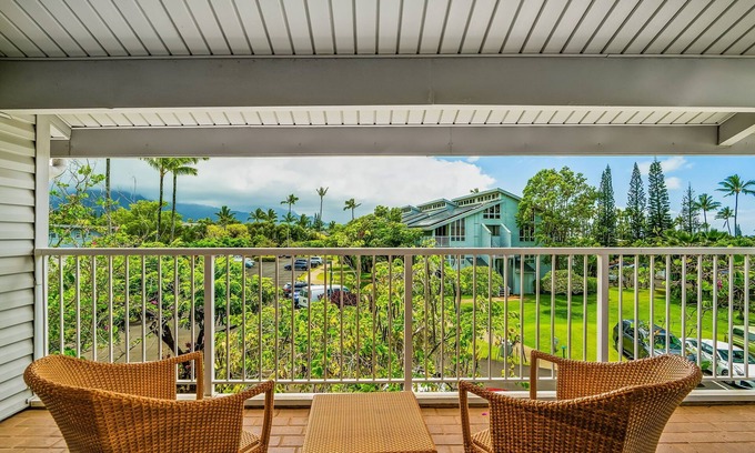 Princeville Condo | Princeville 1 + Loft at The Cliffs - Sleeps 6!