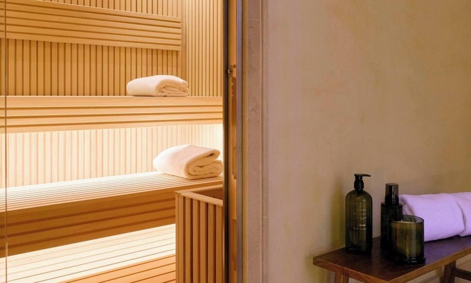 Golden Triangle of Art Apartment | Principe de Las Letras - Luxury corner apartment in the Letras neighborhood