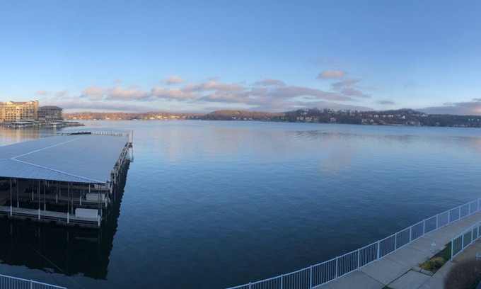 Lake Ozark Condo | Pristine Property with Lakefront View Just Steps from the Heated Pool & Hot Tub