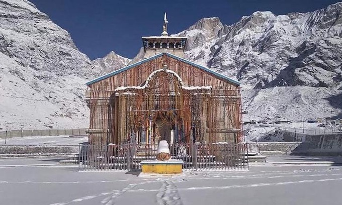 Gaurikund Hotel | Prithvi yatra hotel kedarnath