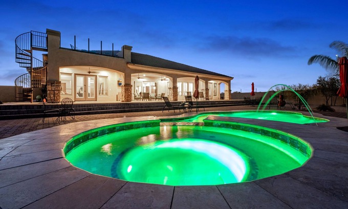 Desert View House | Private 3,200 sq. ft. Desert Oasis