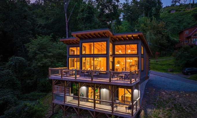 Gatlinburg Cabin | Private and quiet! hot tub 2 king suites indoor pool, games, Free attractions