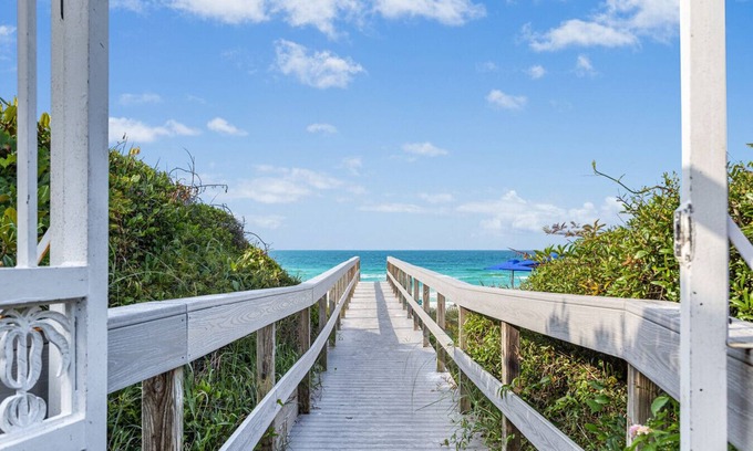 Seaspray House | Private Beach, Bikes, Pool, Etc.