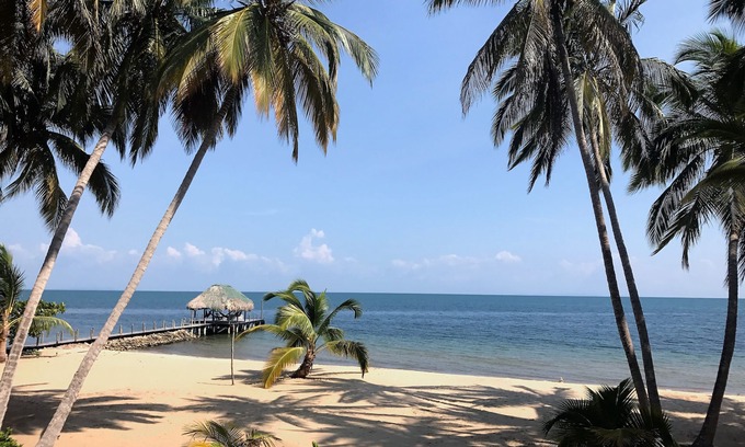 San Onofre Villa | Private Beach, Dock, Kayaks, Chef, WiFi Cartagena