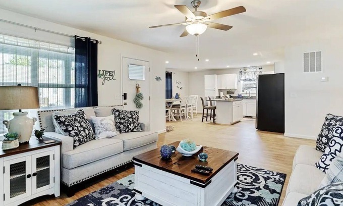 Issue House | Private Beach Getaway Just Steps to the Boardwalk!