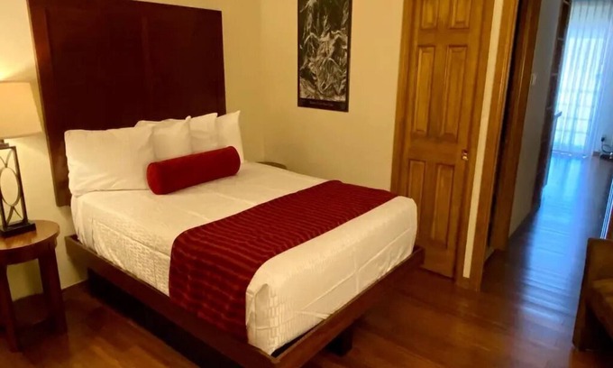 Avon Hotel | Private Bedroom in Shared Unit - Beaver Creek - 3/21 to 3/28/25