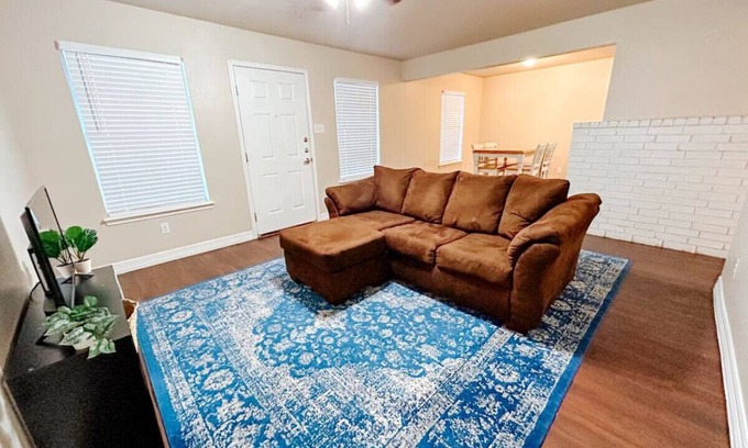 Central City Apartment | Private Budget Rental–Near Downtown and Beach
