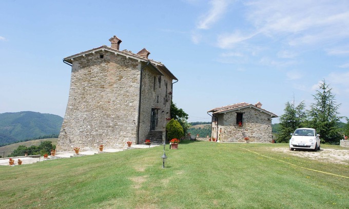 Nerbisci Other | Private Castle & Holiday Villa in Gubbio Umbria, Sleeps 8+, Jacuzzi & Gardens