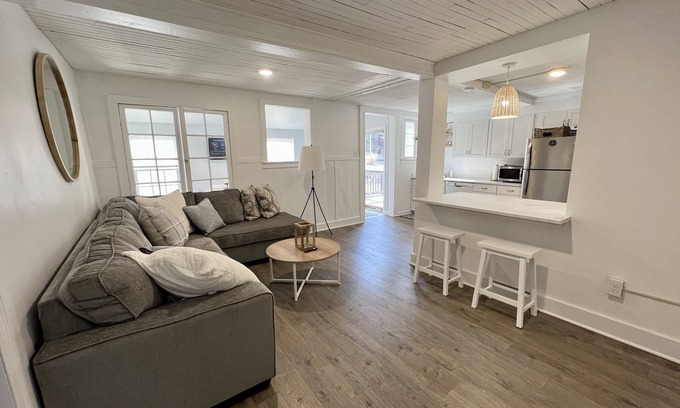Erie House | Private community Kelso Beachfront rental