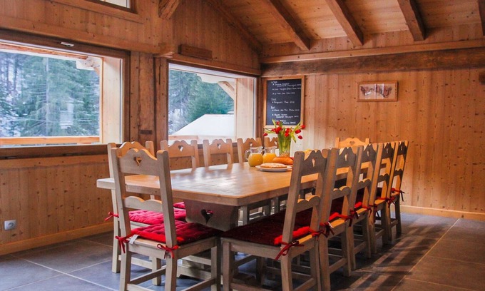 Montriond Ski Chalet | Private cottage in the heart of nature