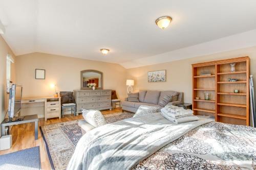Englewood Apartment | Private Englewood Studio 10 Mi to Downtown Denver