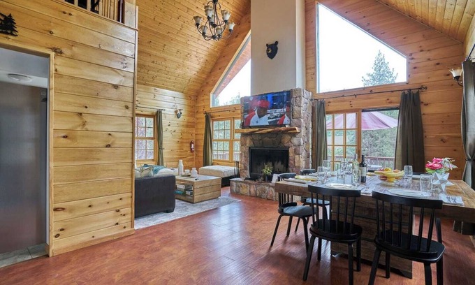 Whispering Forest Cabin | Private Escape! No Better than Our Relaxing Deck, High Above Street, 3BR w/Game Loft w/Arcade Game