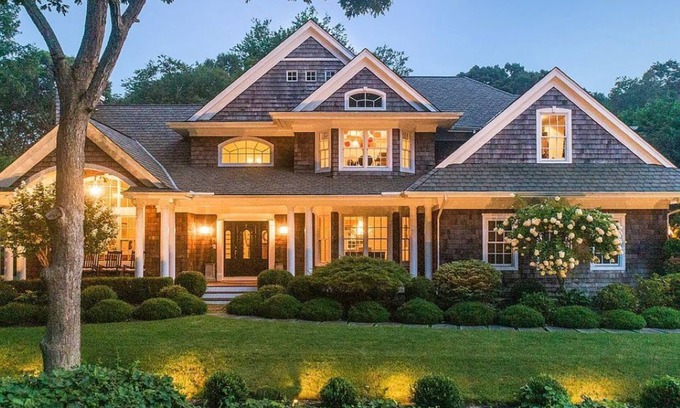 Tuckahoe House | Private GATED Southampton Oasis With a Heated Pool View calendar