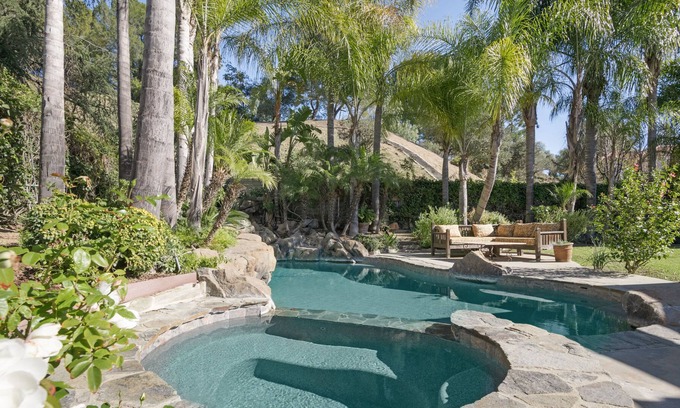 Topanga House | Private Home in Picturesque Topanga Canyon