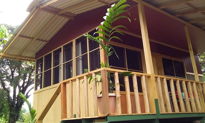 Los Planes Bed & Breakfast | Private Honeymoon Bungalow