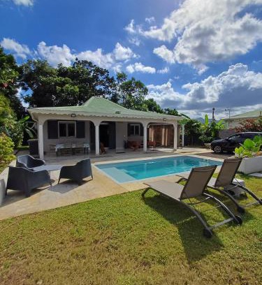 Lamentin Villa | Private House, Pierrette 3 rooms