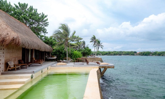 Rosario Islands Villa | Private Island Luxury: Infinity Pool & Spacious Living in Rosario Islands