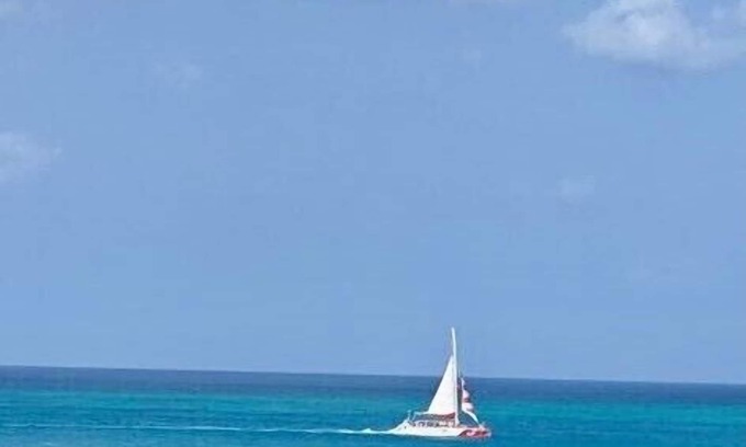 Aruba Condo | Private Luxury 2 bedroom condo Ocean view, King Bed, 2 queen beds, free wifi