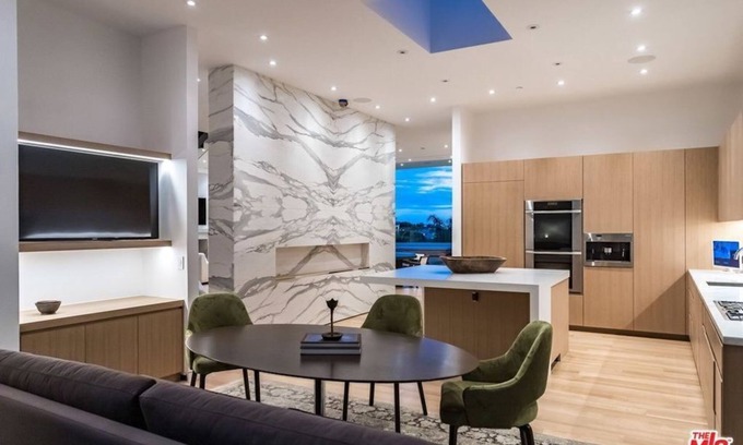 The Bird Streets Villa | Private Luxury Modern Villa