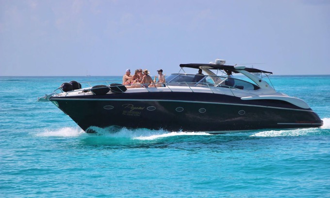 Zona Hotelera Boat Rental | Private Luxury Yacht Sunseeker 60ft UP TO 20 pax Price x 4 Hours